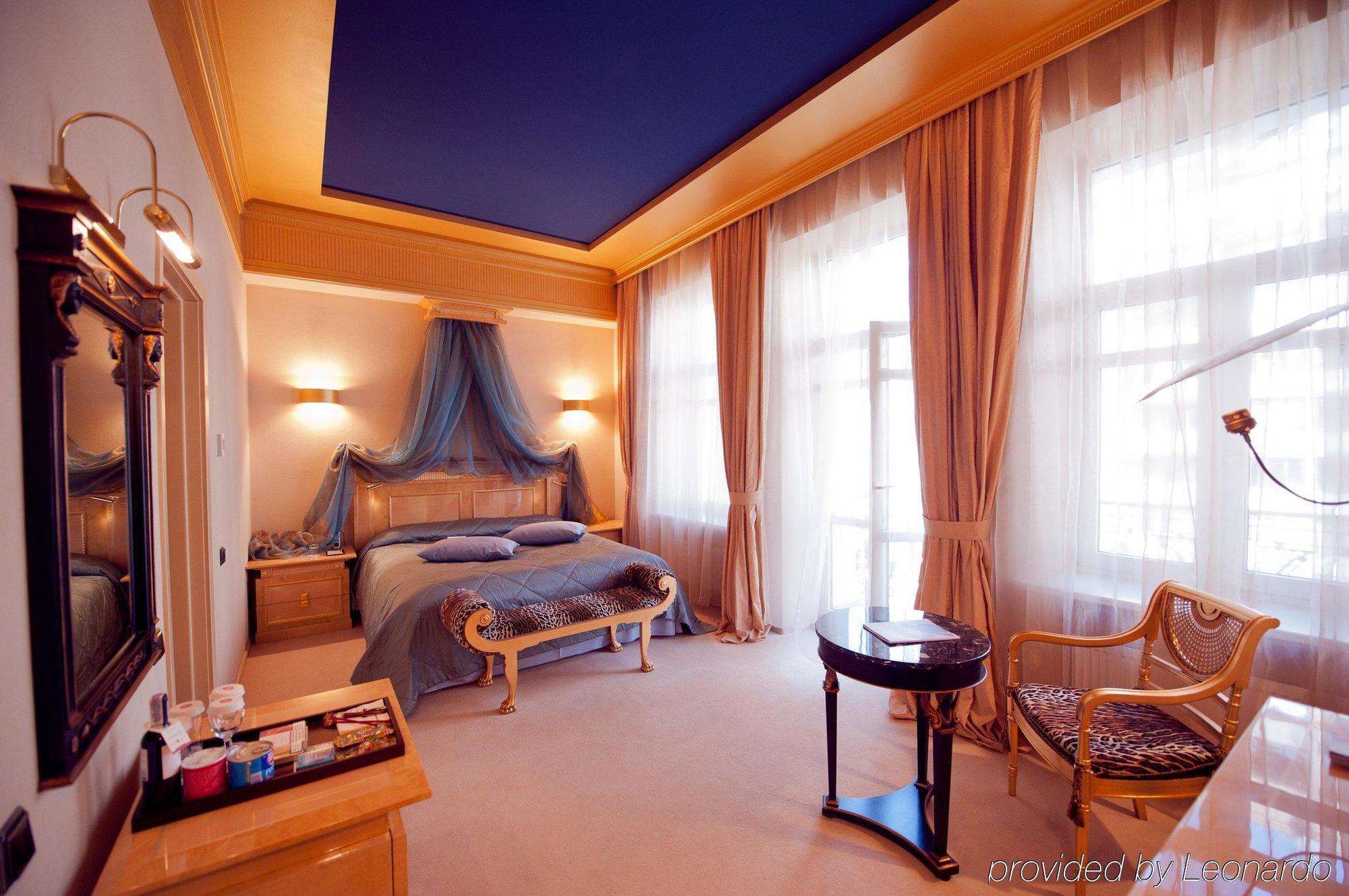 Opera Hotel - The Leading Hotels Of The World Kyiv Room photo