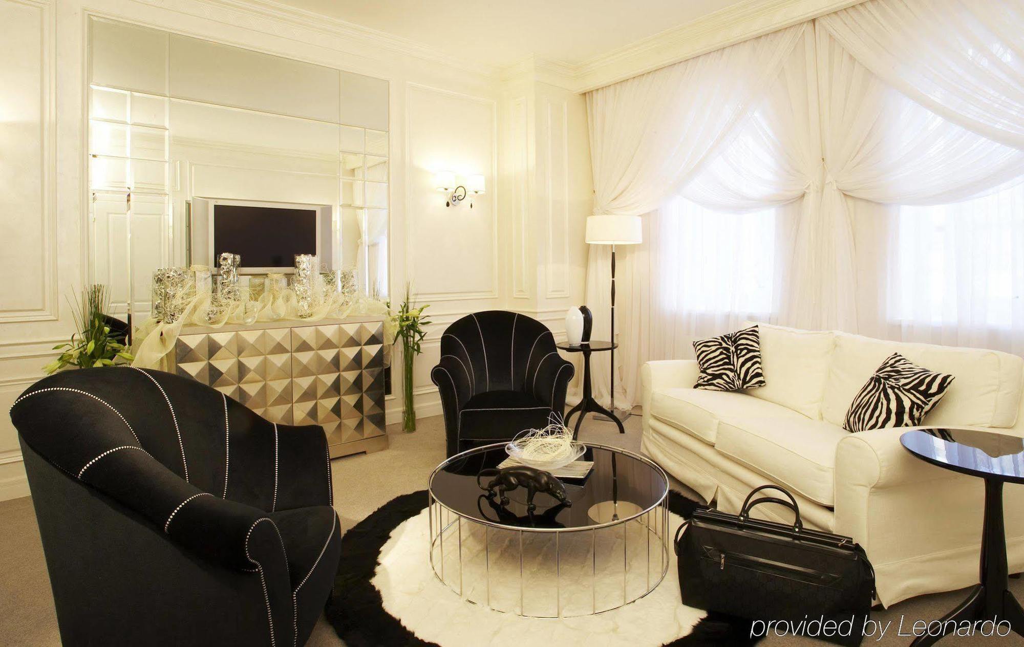 Opera Hotel - The Leading Hotels Of The World Kyiv Room photo